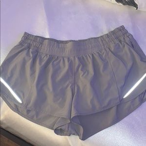 Hotty hot short 2.5 in in grey!